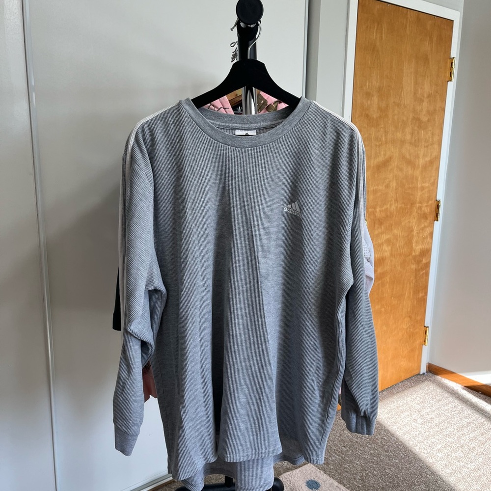 Adidas 90s thermal Long Sleeve Gray Tee